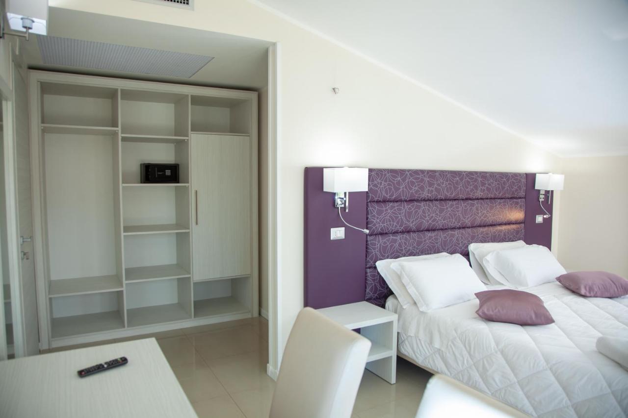 Hotel Dolce Stella Torre Melissa Exteriér fotografie