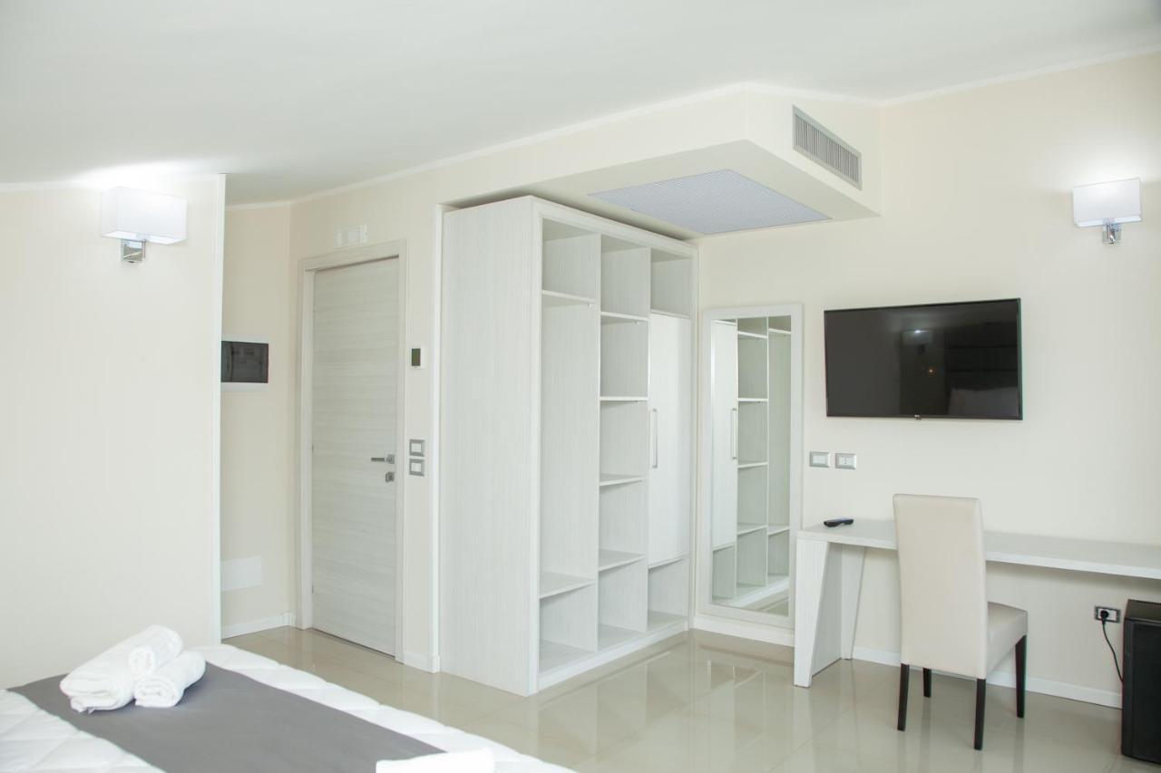 Hotel Dolce Stella Torre Melissa Exteriér fotografie